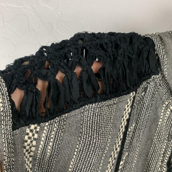 Free People Oversized Tunic Womens Small Hooded Boho Fringe Pockets Pullover Top - Picture 3 of 9